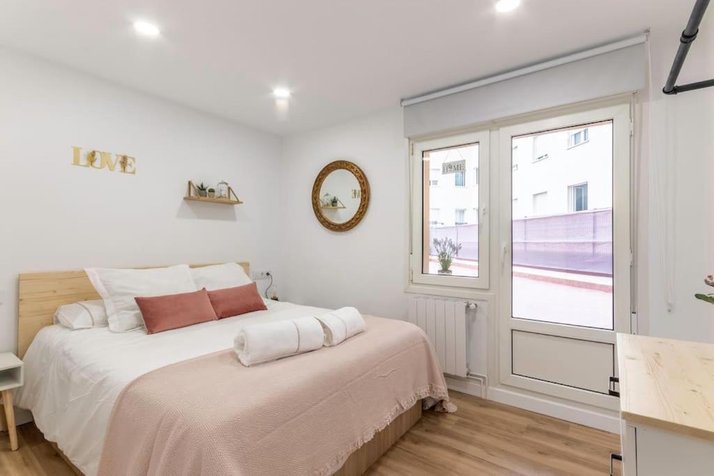 Apt In The Old Town With Cool Terrace!! Private Parking Bilbao Exterior photo